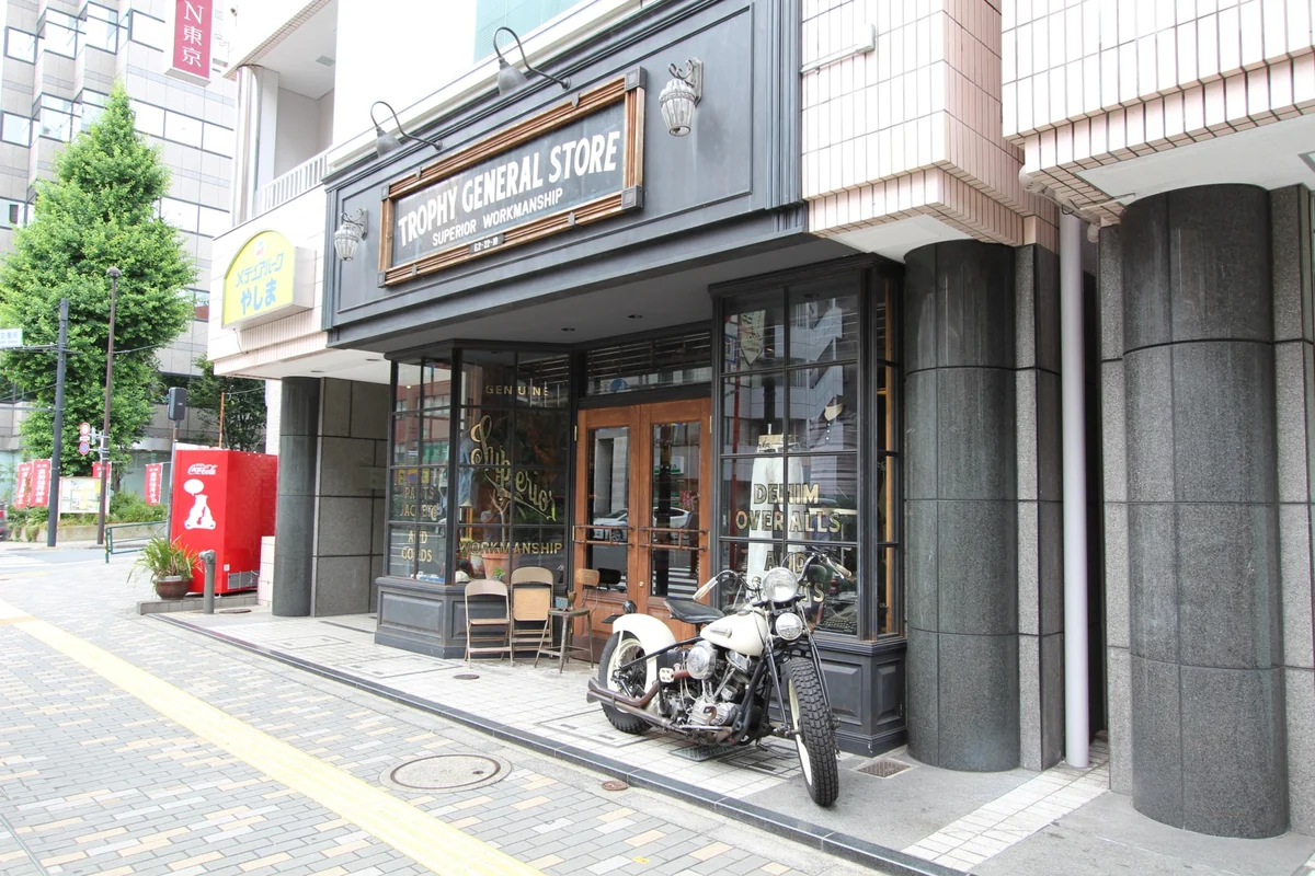 SHIBUYA STAY 周辺の飲食店の外観